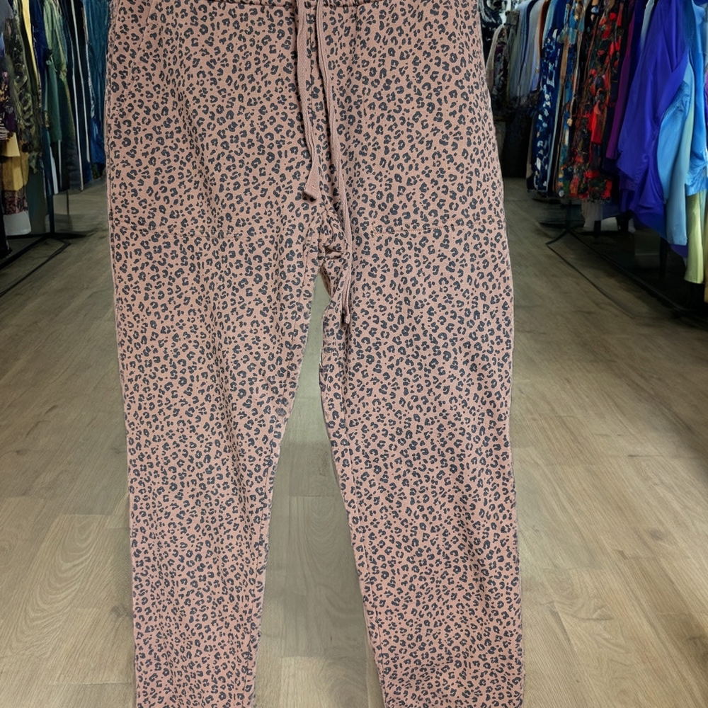 Lou and Grey Leopard Print Jogger Pants